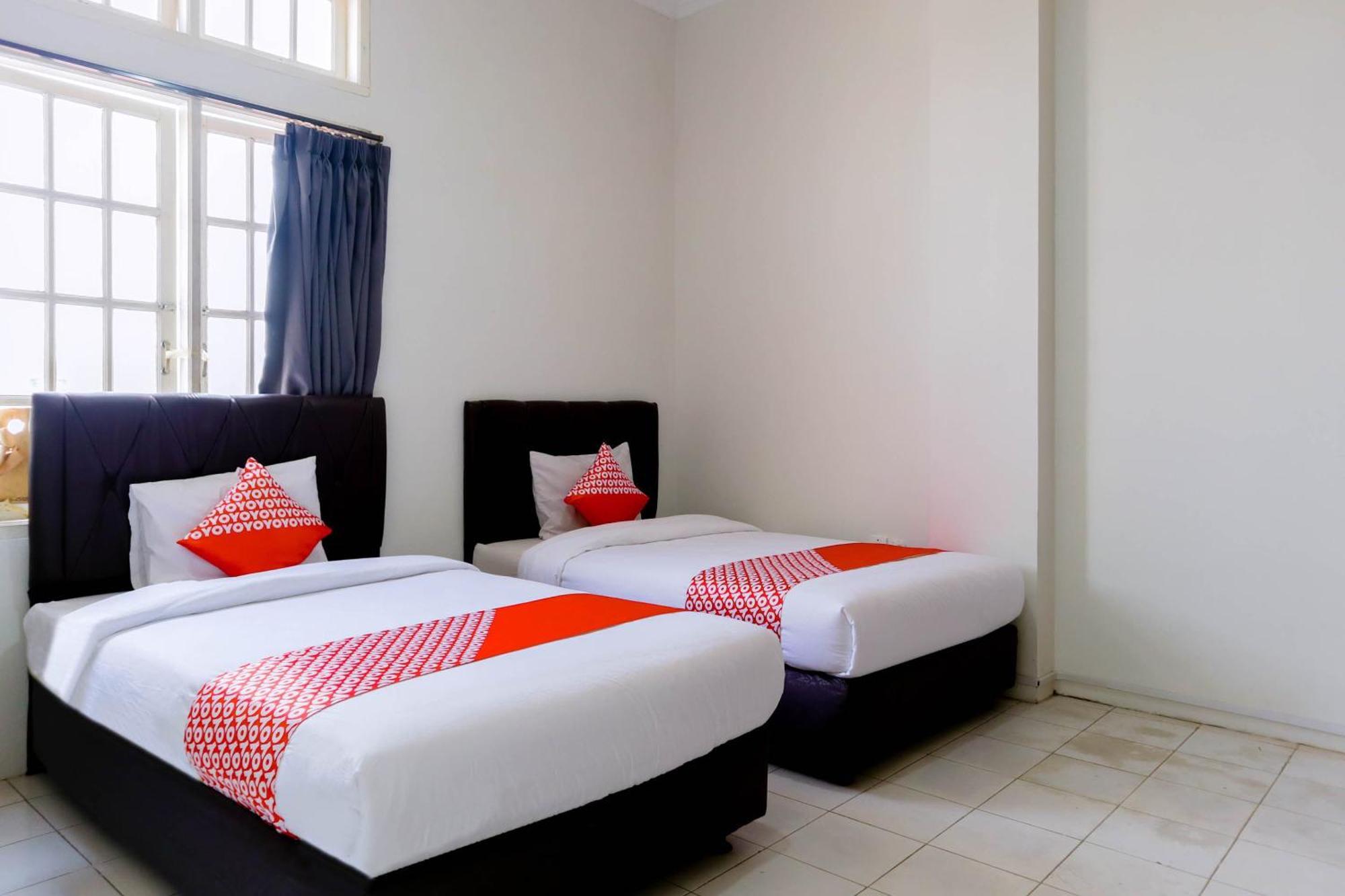 Oyo 1111 Pasar Baru Inn Jakarta Exteriér fotografie