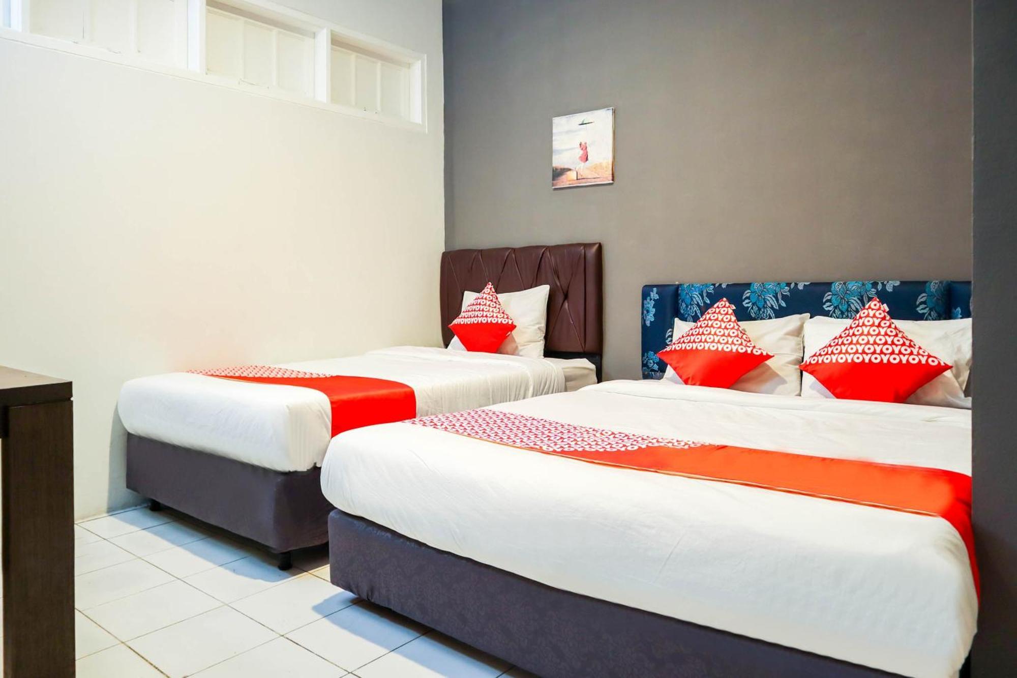 Oyo 1111 Pasar Baru Inn Jakarta Exteriér fotografie