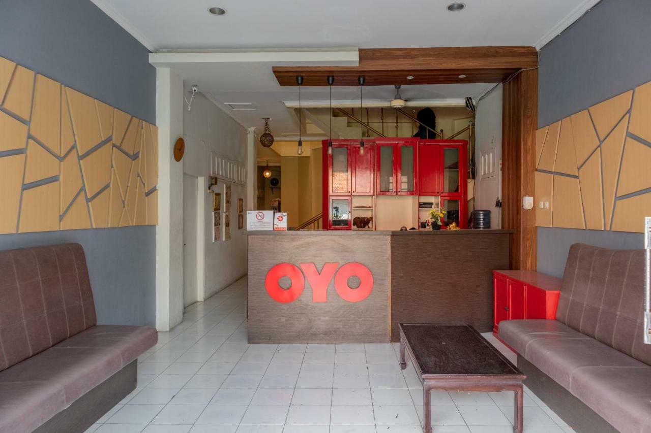 Oyo 1111 Pasar Baru Inn Jakarta Exteriér fotografie